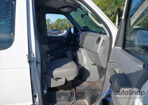 2011 Ford E-250 Commercial from USA, damaged, VIN 1FTNE2EW1BDB27111